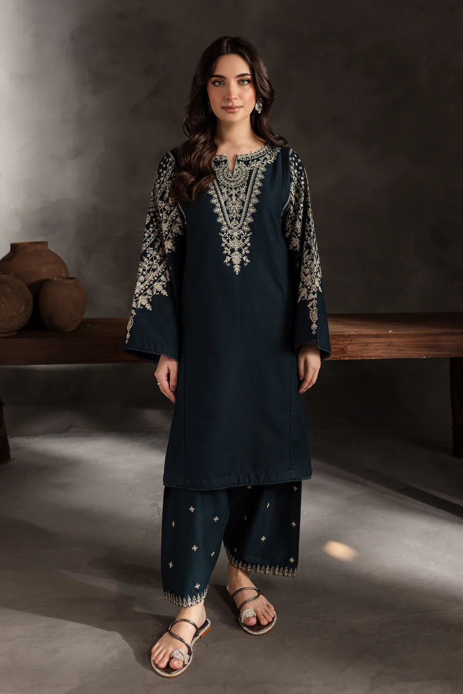 SAMREEN - 2Pc's Embroidered