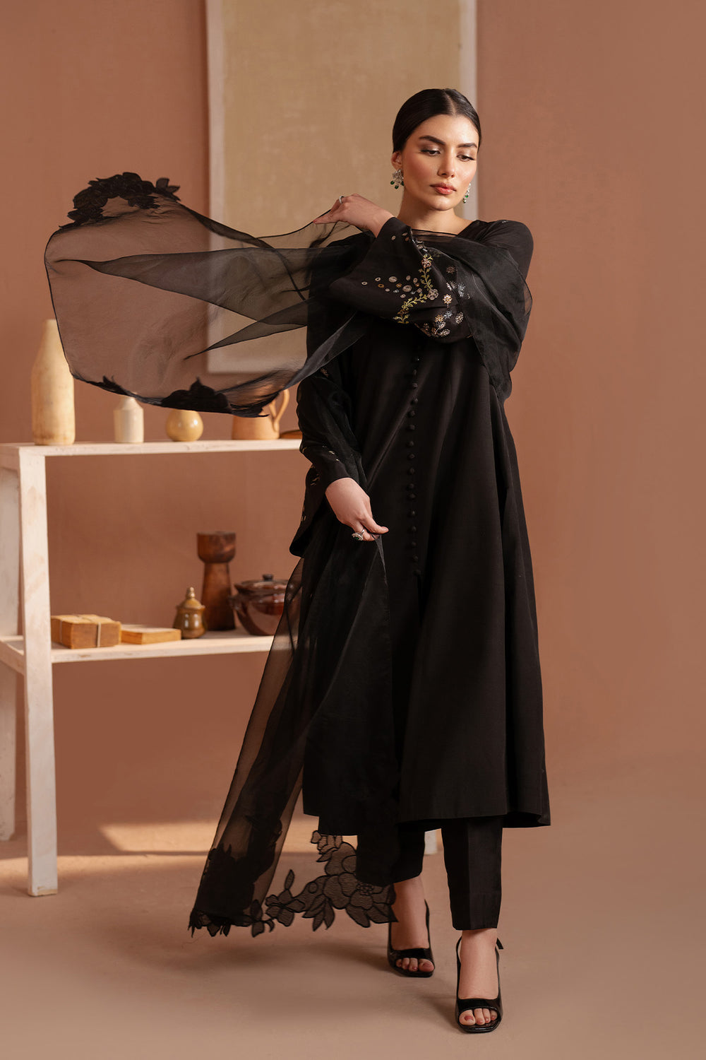 KYLIN - 3Pc's Embroidered