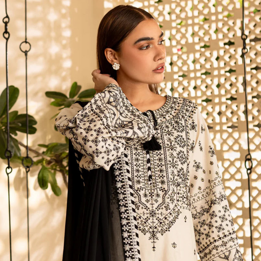 Zoom  BATIK-3PC LAWN With Embroidery