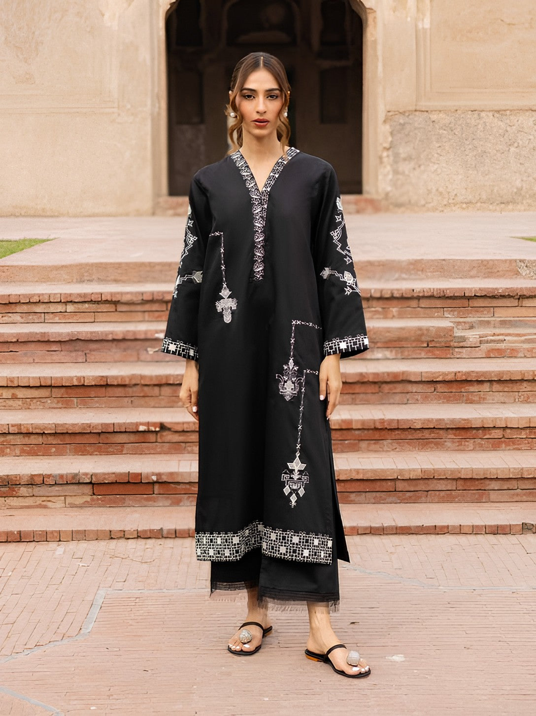 Solid Emb – Luxury Embroidered 3 Pc